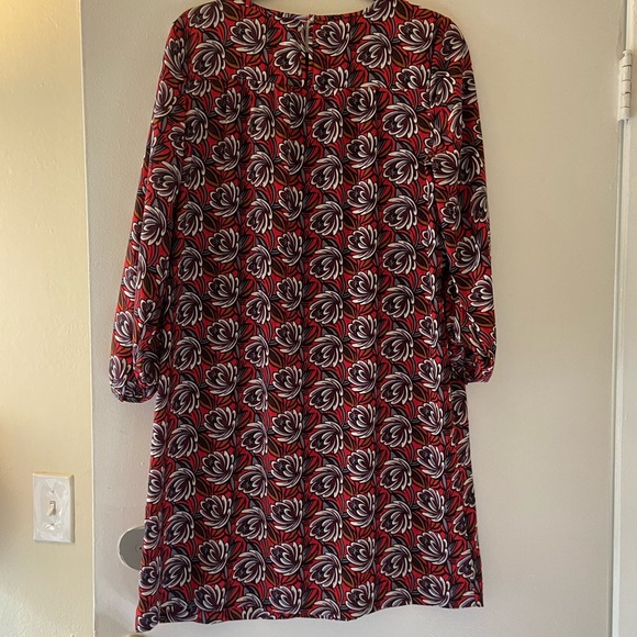 😍 LOFT Floral Dress - Size M 😍 - Picture 4 of 4